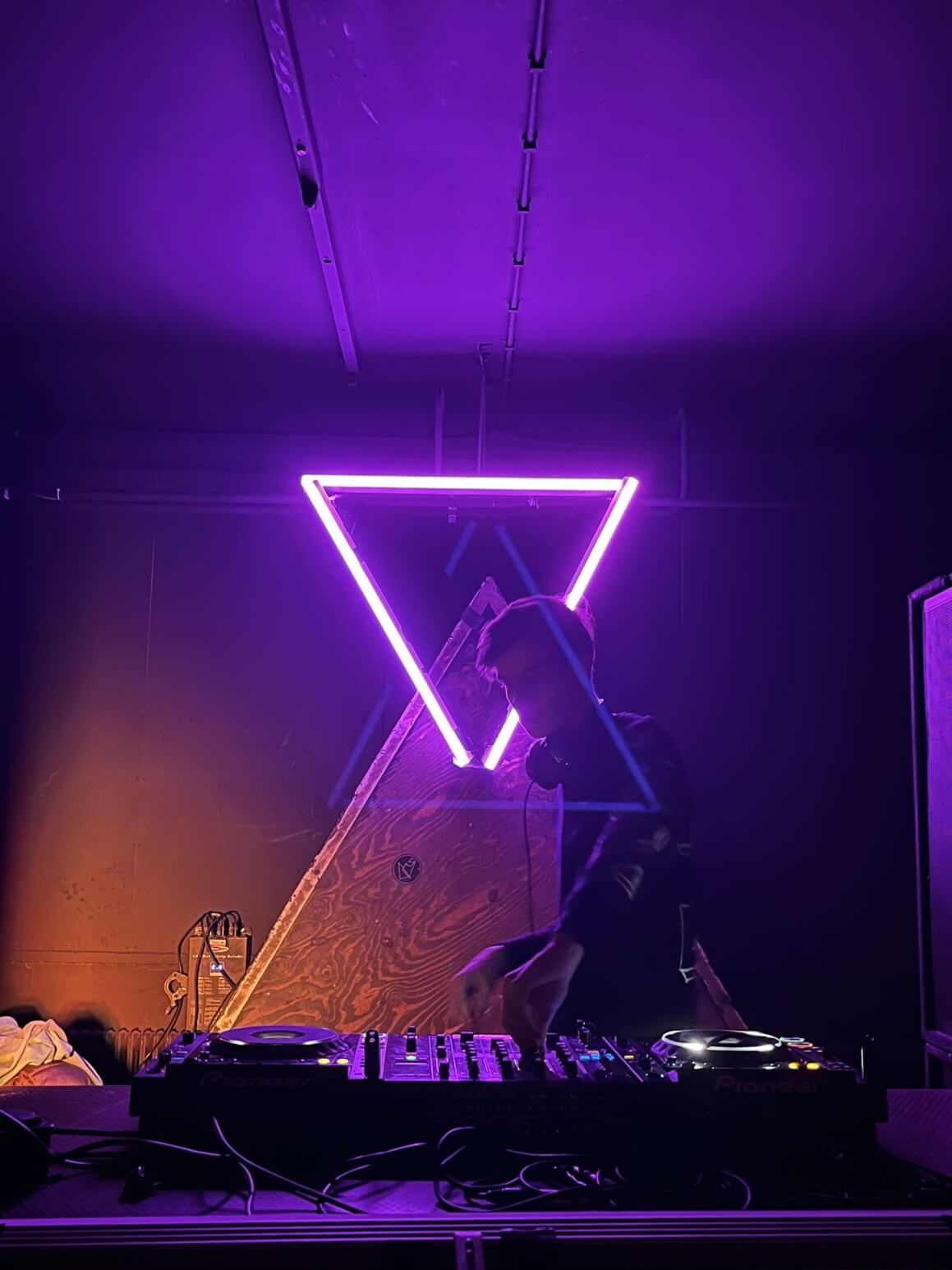 Renzo Bootsma is a DJ from Rotterdam